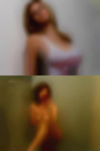 Hard swapping working nude woman.